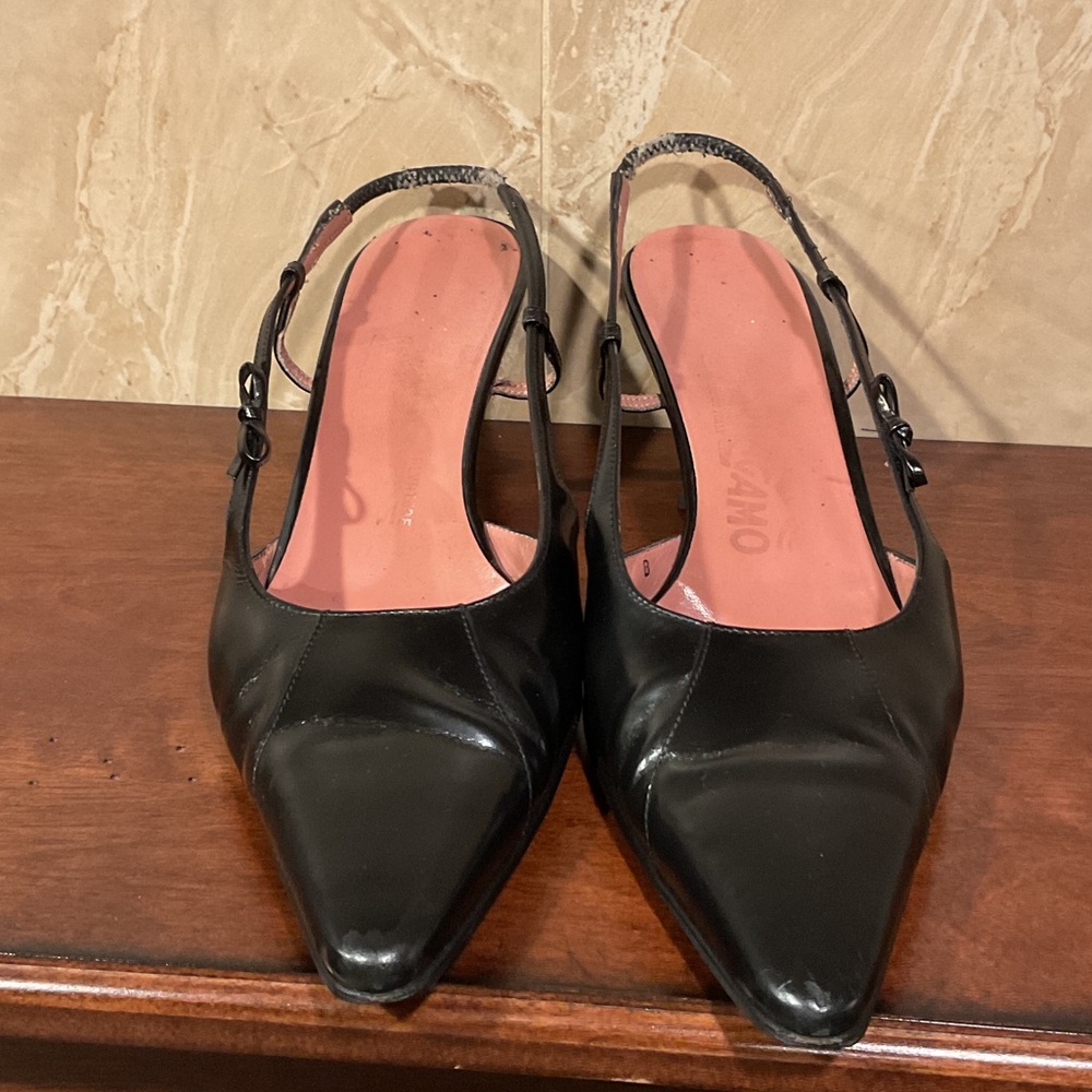 Salvatore Ferragamo Black Slingback Heels, Size 8.5B - Picture 4 of 13